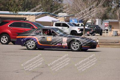 media/Oct-19-2025-Speed Ventures (Sun) [[a6e7fe67be]]/Around the Pits/